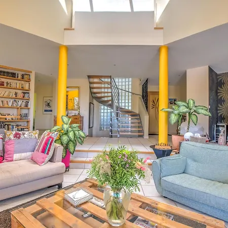 Maison D'architecte : Espace, Calme & Piscine Périgueux