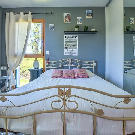 Tatil Evi Maison D'architecte : Espace, Calme & Piscine Périgueux