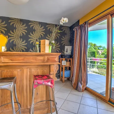 Tatil Evi Maison D'architecte : Espace, Calme & Piscine *