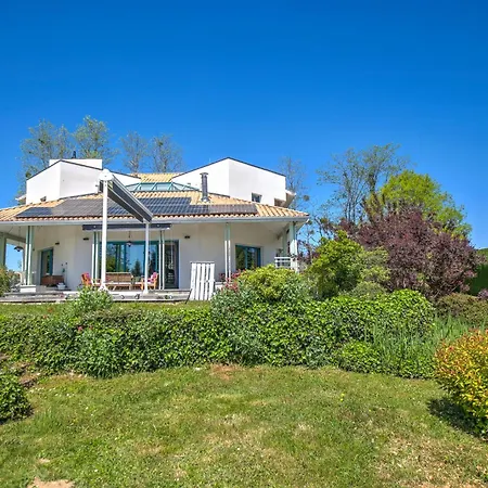 Maison D'architecte : Espace, Calme & Piscine